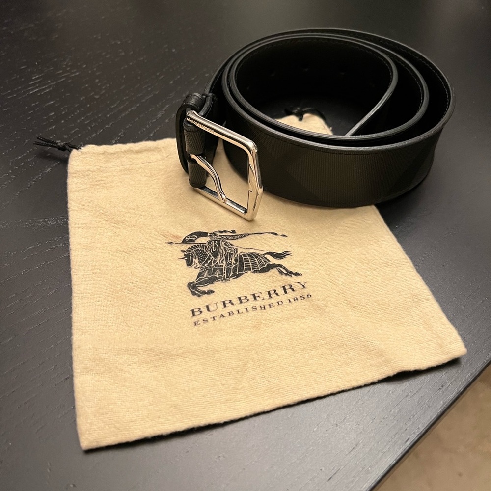 Burberry mens leather belt